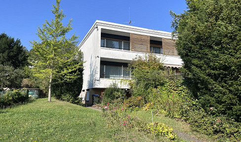Spacious detached or semi-detached house below the Bad Hersfeld clinic