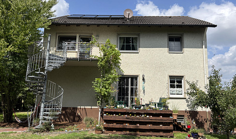 Living close to the countryside in Bünde-Holsen - house in idyllic pasture location (private sale)