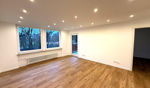 Provisionfrei modernisierte 2-Zi.-Wohnung mit Balkon und Tiefgaragenstellplatz in zentraler Lage