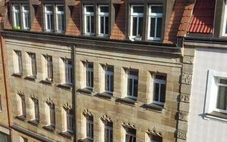 Kernsanierte 2 Zimmer-Whg. in zentraler Lage