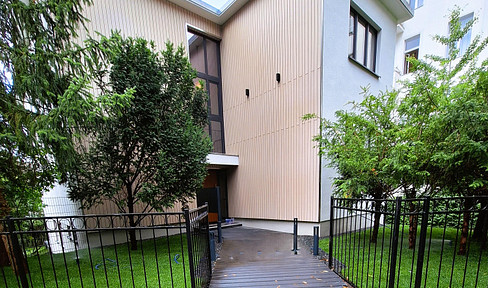 2-Zi. 64 m² Wohnung, Grün und Zentral - Erstbezug nach Renovierung