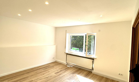 Moderne, große Wohnung mit zwei Bädern- !!! auf Wunsch: Teilbar in zwei Wohnungen!!!