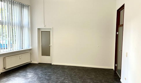 Beautiful office space with lots of extras, meeting room etc.