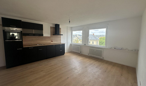 Refurbished 2-room apartment with an exclusive view in the center of Stuttgart