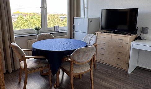 1-room apartment in a top location in Hamburg-Winterhude - perfectly situated between the Alster and the university