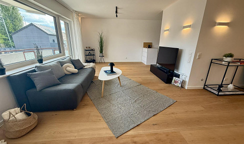 Ready to move into high-quality renovated 3-room apartment in the center of Würselen with garage