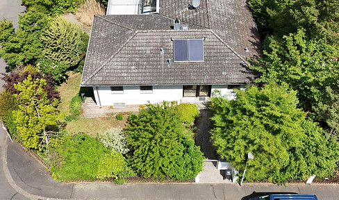 Well-maintained detached house with granny apartment - top location in Kitzingen