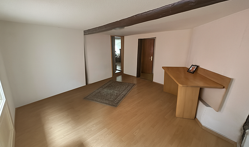 Zentrale Stadtwohnung mit Charme und Komfort in Friedberg