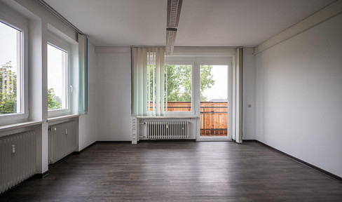 Spacious apartment in Vilsbiburg (can also be used as office space)