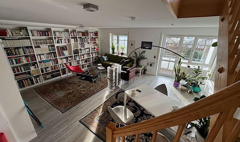 Fully renovated roof terrace maisonette apartment in Regensburg's prime location