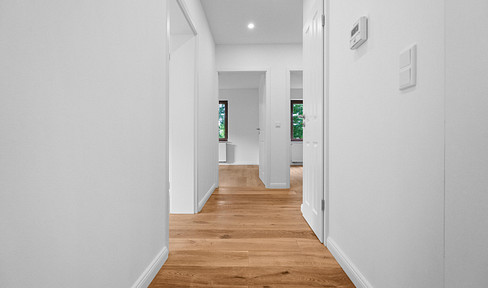 First occupancy Schwachhausen: Refurbished apartment - close to Bürgerpark with balcony and 3 rooms