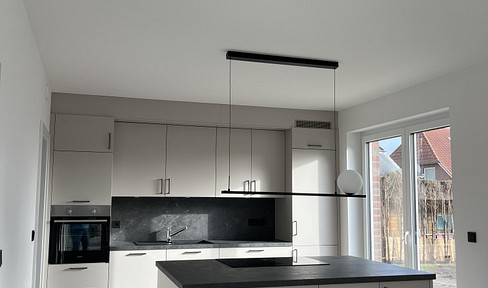 EFH, new build, move in immediately, Osterholz-Scharmbeck 140sqm living space, 511sqm plot, first occupancy, WP/PV