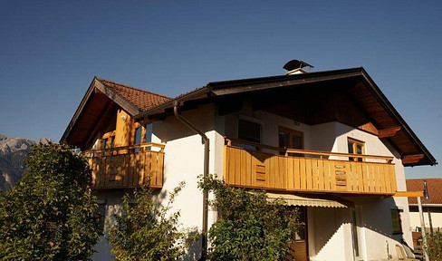Cozy semi-detached house with garden in a fantastic location in Axams - 178m² living space