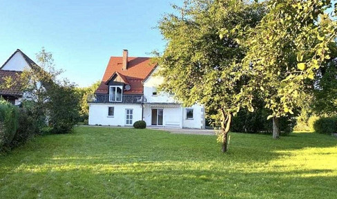 Beautiful multi-generational house with a history as a hop farmer and large separable property