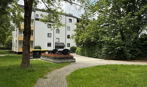 Well-maintained 2 room apartment with south-west facing balcony and views of the countryside in an absolutely quiet location