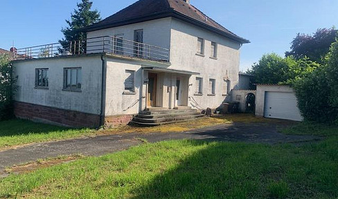 Villa Busch: einzigartiges Objekt mit viel Potenzial im idyllischen Limbach