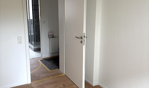 First occupancy after refurbishment - 3-room apartment with garden access