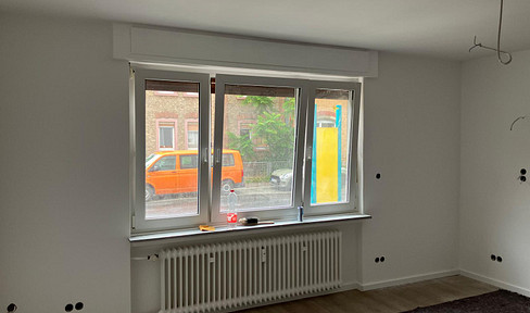 renovated 3-room apartment with balcony on the ground floor