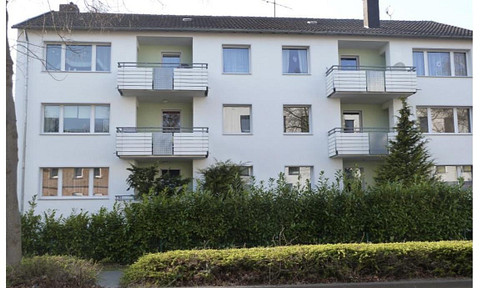 First floor apartment in top location, with private garden