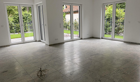 Corner house in Obermenzing - between Blutenburg and Alte Allee
