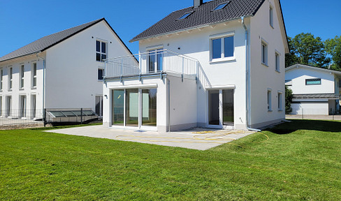 First occupancy - new-build detached house with roof terrace for the whole family