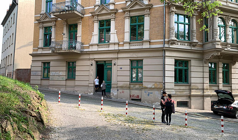 Studio apartment in Halle (Saale) near Stadtpark