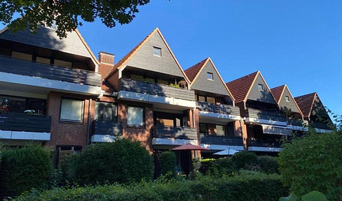 3-ROOM APARTMENT WITH WEST-FACING BALCONY IN BEAUTIFUL HAMBURG-WELLINGSBÜTTEL/SASEL