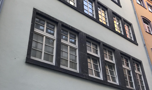 Cozy 1-room apartment in Cologne's old town