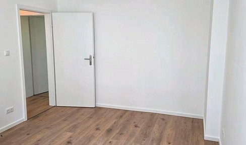 Shared room 569€ warm rent Treptow Spree partly furnished unfurnished possible