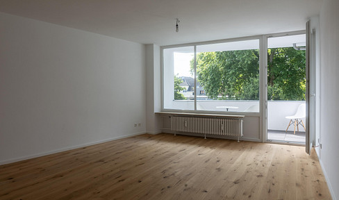Modern condominium with quiet balcony in central location Altstadt Süd