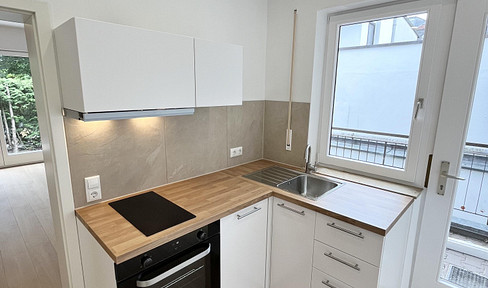 Completely renovated 1.5 room apartment with terrace in a top location in Erlangen - ready for immediate occupancy