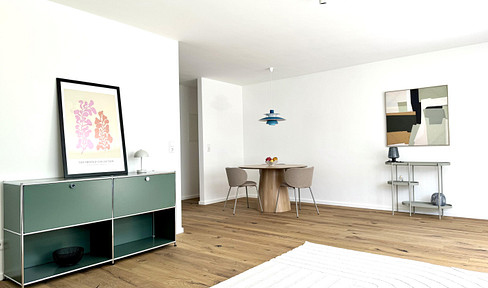 Urban & green: Stylish 2-room apartment in Frankfurt's popular Sachsenhausen district