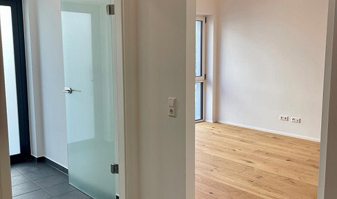Exclusive apartment with house-in-house character