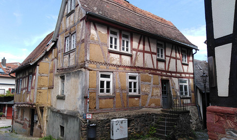 Refurbishment project half-timbered ensemble