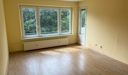 Light-flooded 3 room apartment with balcony, EBK, cellar +++ Hamburg Hummelsbüttel