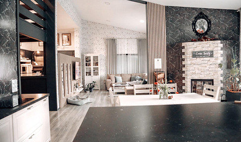 Spacious single-family home with a gallery, fireplace, and 297 square meters of living space, located near Ramstein.