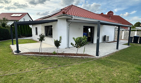 Charming bungalow for young and old