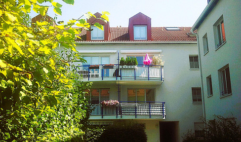 Poing - Die besondere Maisonette-Wohnung - Wohnen wie im eigenen Haus  3,5 ZKB 89m²