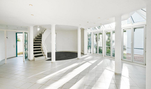 Exclusive 4.5-room architect's apartment with terrace, balcony and fitted kitchen in a quiet location in Walldorf