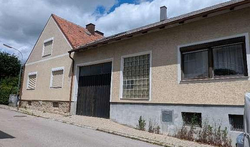 PRIVAT! 2 seperate Häuser mit Hof uns Garten
