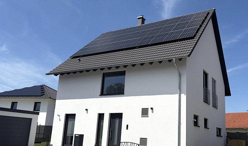 Neubau-EFH mit Photovoltaik & KfW Standard - direkt vom Eigentümer