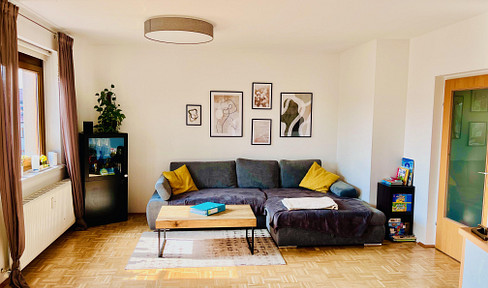 Light-flooded 4-room apartment - ideal for families or couples with space requirements