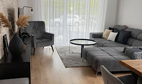 Modernized 3-room apartment with terrace & garage in a quiet prime location in Ludwigsburg-Hoheneck