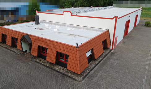 Hall with office Commercial hall total 795 m2