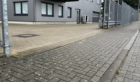 Commercial apartment with hall