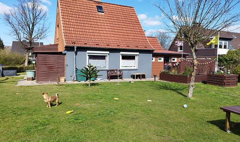 Charmantes Einfamilienhaus in bester Lage in Mönkeberg
