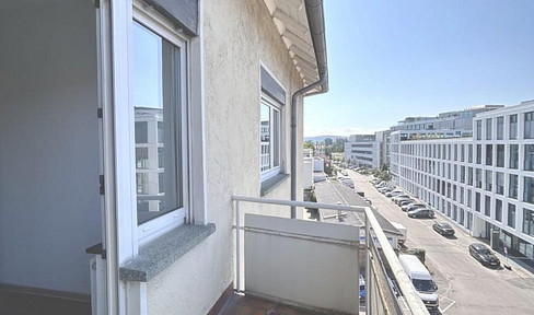 centrally located, sunny 1-room apartment