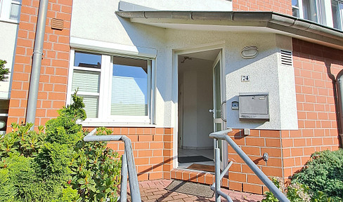 Mid-terrace house in a good location!