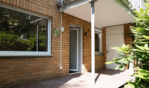 Rhine jewel with garden terrace: High-quality apartment in a unique location Cologne - Niehl