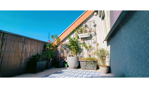2-room dream with terrace & elevator - ideal for moving in or renting out